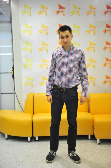 ИД `Комсомольская правда`. Представитель движения `Стоп-хам`, координатор движения Илья Фадеев.