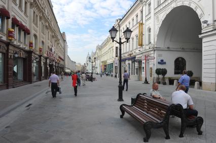 Виды Москвы. Никольская улица.