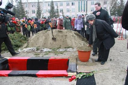 Село Быстрый Исток. Прощание с актером Валерием Золотухиным.