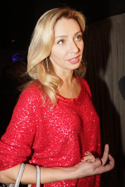 Презентация клипа на песню Анны Семенович `Любовь под облаками`. На снимке: фигуристка Татьяна Навка