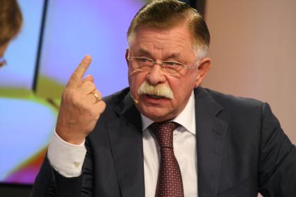 ИД `Комсомольская правда`. Бывший вице-президиент России Александр Руцкой.