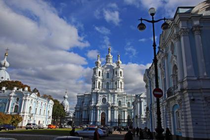 Храмы санкт-петербурга смольный собор