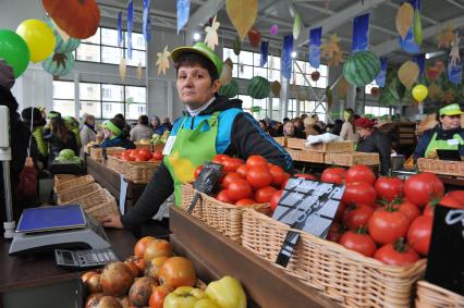 Рынок `ЭкоФерма`, расположенный на улице Вешняковской.