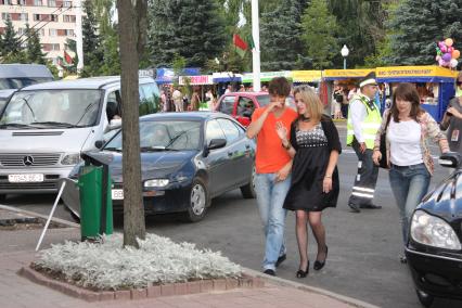 Диск44. Международный фестиваль искусств \"Славянский базар в Витебске\" 2009 год. На снимке: певец и скрипач Рыбак Александр