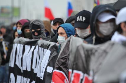 День народного единства. На снимке: митингующие во время акции `Русский марш` в Люблино.