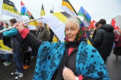 День народного единства. На снимке: митингующие во время акции `Русский марш` в Люблино.