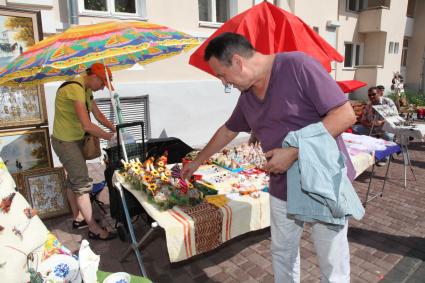 Диск45. Международный фестиваль искусств \"Славянский базар в Витебске\" 2011 год. На снимке: певец Ибрагимов Ренат