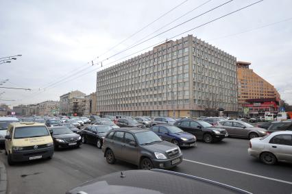 Виды Москвы. Смоленский бульвар дом 19 стр. 1. На снимке: здание 31-го государственного проектного института специального строительства (31 ГПИСС).