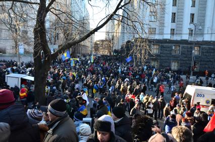 Евромайдан. Акция сторонников евроинтеграции Украины у здания правительства Украины.