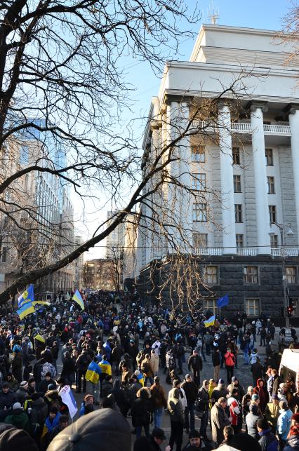 Евромайдан. Акция сторонников евроинтеграции Украины у здания правительства Украины.