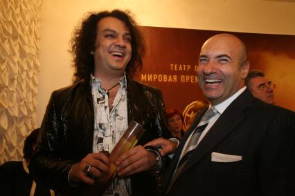 Премьера мюзикла `Монте-Кристо`. На снимке: певец Филипп Киркоров (слева) и композитор Игорь Крутой.
