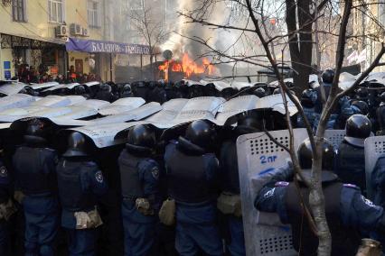 Столкновение на Институтской улице в Киеве.