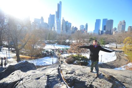 Центральный парк (англ. Central Park) в Нью-Йорке. На снимке: редактор отдела экономики КП Валерий Рукобратский.