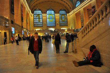 ÷ентральный вокзал (англ. Grand Central Terminal, Grand Central Station) - старейший и известнейший вокзал Ќью-…орка.