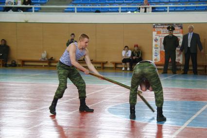 День ВДВ в Нижнем Новгороде. Показательное выступление кадетов.