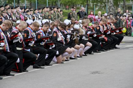 Последний звонок в кадетском корпусе Барнаула.