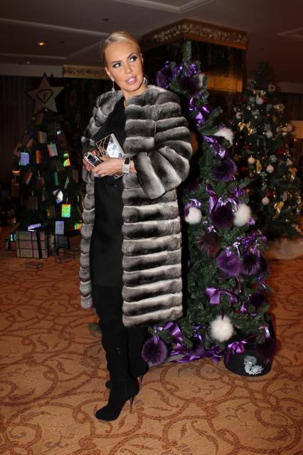 Новогодняя вечеринка и гала-ужин Fashion New Year 2011 в Lotte Hotel. На снимке: телеведущая Маша Малиновская.