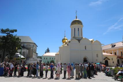 Сергиев Посад. Троице-Сергиева Лавра. На снимке: Троицкий собор.