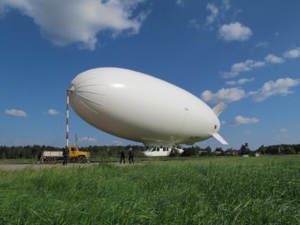 Многоцелевой дирижабль Au-30.