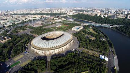 Виды Москвы.  Олимпийский комплекс `Лужники`.