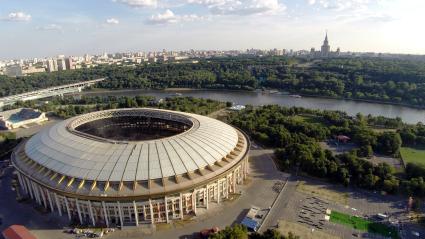 Виды Москвы.  Олимпийский комплекс `Лужники`.