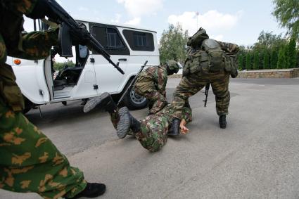 Захват террористов в автомобиле