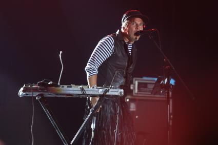Лидер музыкальной группы `Мумий Тролль` - Илья Лагутенко на фестивале `KUBANA-2014`.