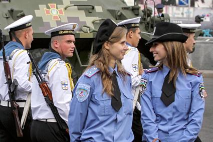 Военный парад, посвященный 23-й годовщине независимости Украины, на Майдане Незалежности (площади Независимости) в Киеве.