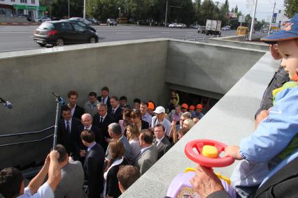 В Уфе открыли подземный переход на `Юношеской библиотеке»`. Президент Башкортостана Рустэм Хамитов.