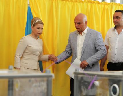 Украинский политик Юлия Тимошенко на выборах президента Украины.