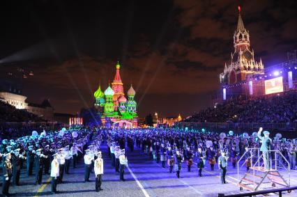 Международный военно-музыкальный фестиваль `Спасская башня`.