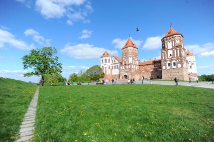 Поселок Мир. Мирский замок.