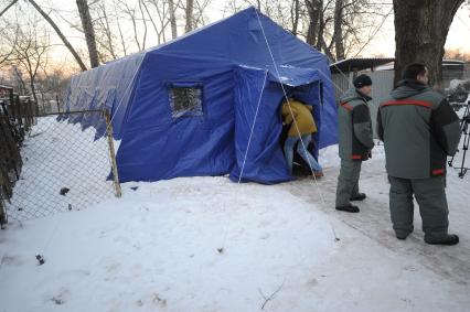 Открытие пункта обогрева для бездомных - ангар `Спасение` на Николоямской улице.