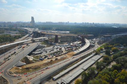 Виды Москвы. На снимке: трасса  Москва - Санкт-Петербург.