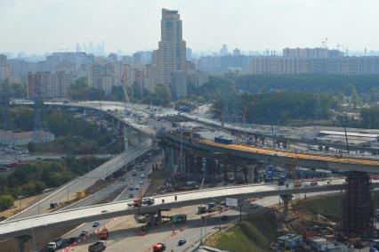 Виды Москвы. На снимке: трасса  Москва - Санкт-Петербург.