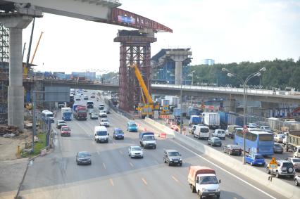 Виды Москвы. На снимке: трасса  Москва - Санкт-Петербург.