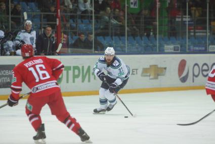 Хоккейный матч КХЛ: \"Автомобилист\" 1-0 \"Югра\" (Ханты-Мансийск). ХК Югра №22 Лукаш Кашпар