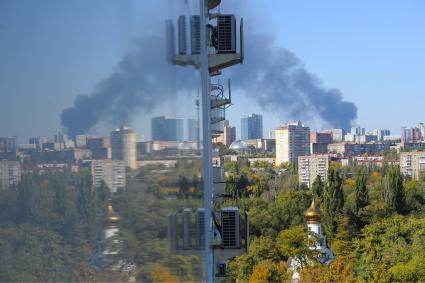 Донецк. Дым над городом.