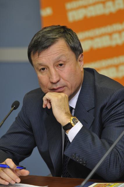 ИД `Комсомольская правда`. На снимке: чрезвычайный и полномочный посол Республики Казахстан в РФ Адильбек Джаксыбеков.