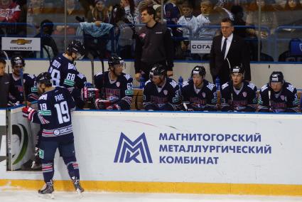 Матч КХЛ: ХК \"Металлург\" (Магнитогорск) 5-4 ХК \"Автомобилист\" (Екатеринбург). хоккеисты ХК Металлург