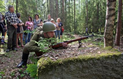 Военная реконструкция сражений на советско-финском фронте.