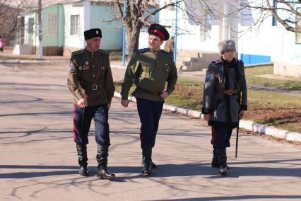 Станица Луганская. На снимке: донские казаки.