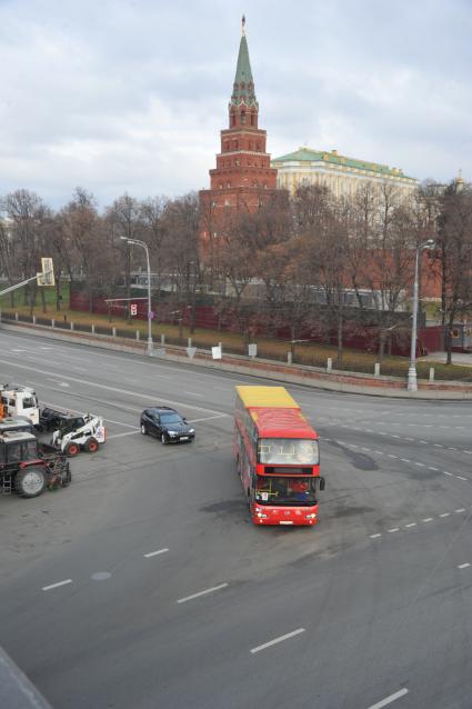 Двухэтажный экскурсионный автобус (даблдекер).