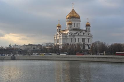 Виды Москвы. Храм Христа Спасителя.