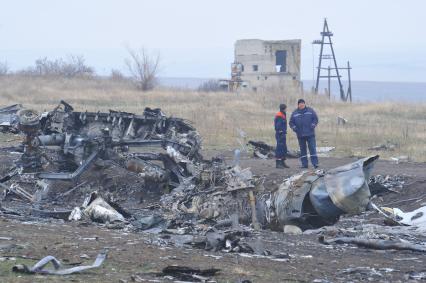 Село Грабово. Место крушения самолета Boeing 777 авиакомпании Malaysia Airlines, выполнявшего плановый рейс MH17 из Амстердама в Куала-Лумпур, произошедшая 17.07.14.