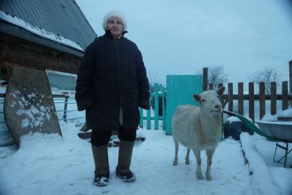 83-летняя пенсионерка Маргарита Балакина из Екатеринбурга, нашла свою козу Зайку, которая сбежала несколько дней назад