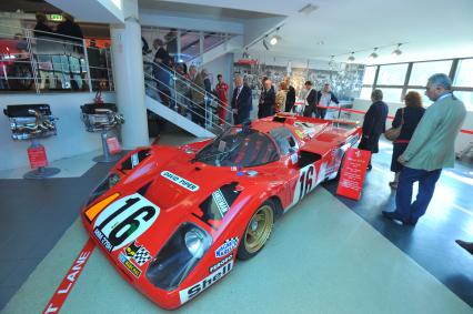 Маранелло. Музей Энцо Феррари. На снимке: автомобиль Ferrari 512 M 1971г.