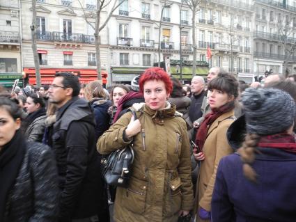 Париж. Участники марша единства в память о жертвах терактов в Париже. На снимке: специальный корреспондент КП Дарья Асламова.