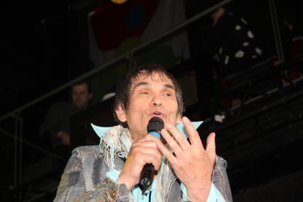 Диск48. Ресторан ФБР ХОЛЛ. Празднование Международного дня цирка. 2011 год. На снимке: продюсер Алибасов Бари