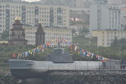 Виды Североморска. Филиал Военно-морского музея Северного флота. На снимке: музей `Подводная лодка К-21`.